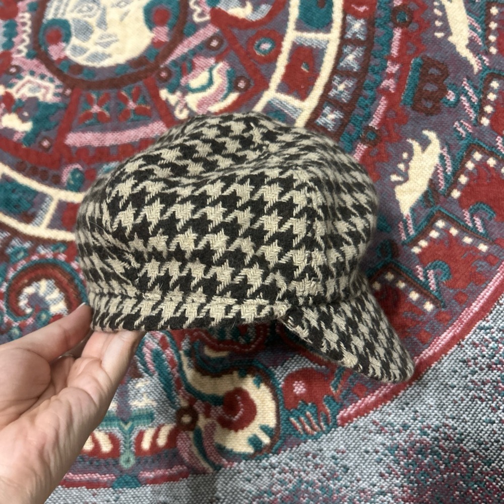 Houndstooth Black and Cream Women's Hat